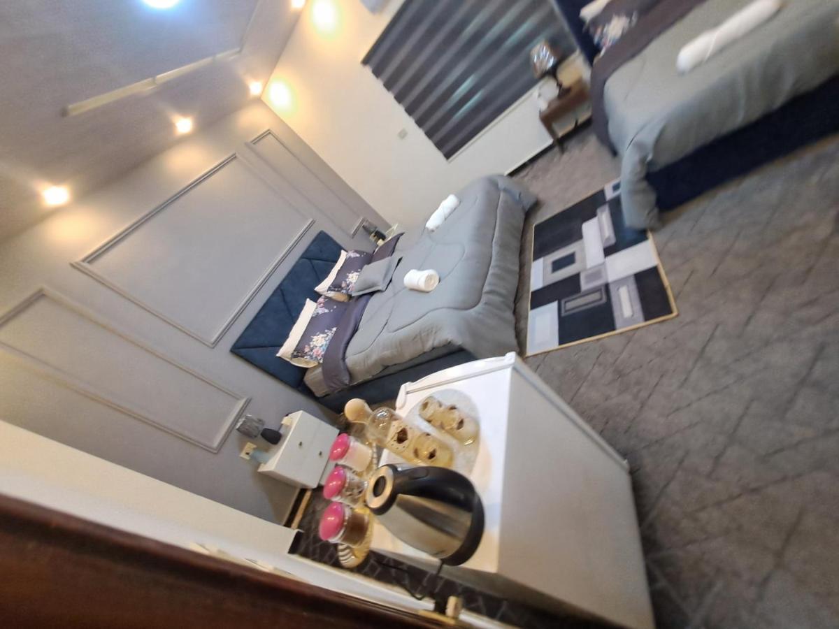 Hôtel Cardostudio à Jarash Extérieur photo