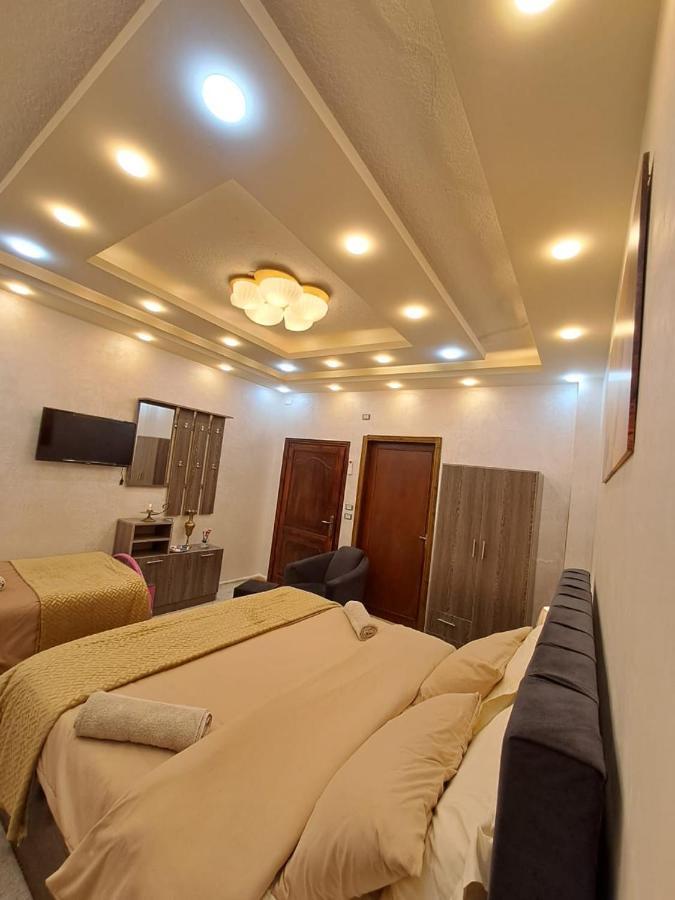 Hôtel Cardostudio à Jarash Extérieur photo