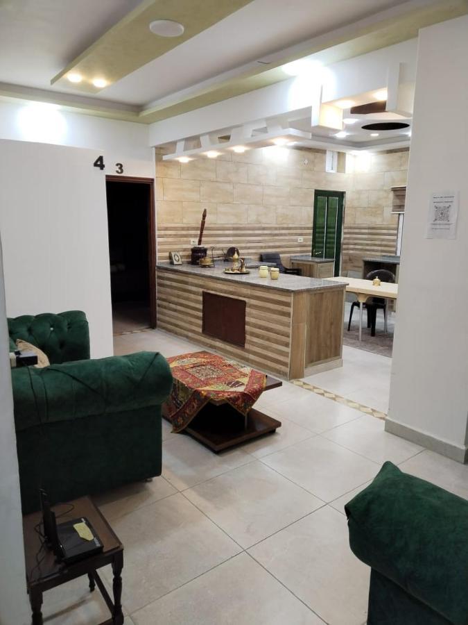 Hôtel Cardostudio à Jarash Extérieur photo