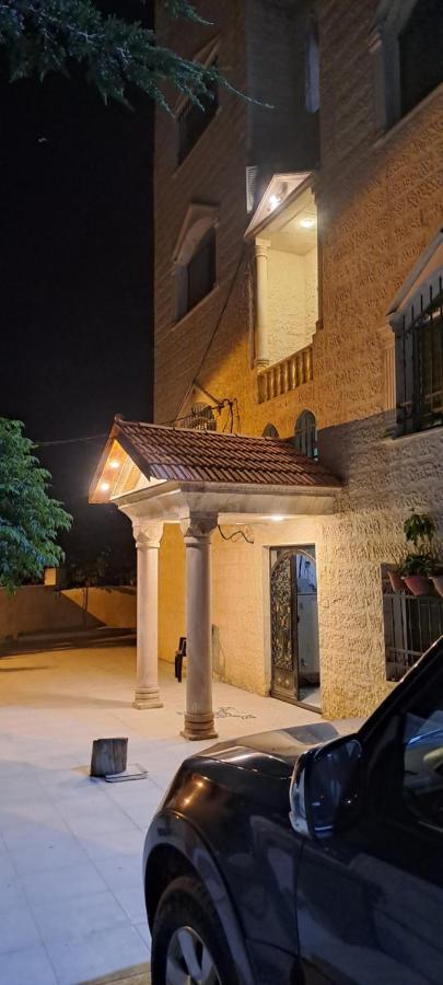 Hôtel Cardostudio à Jarash Extérieur photo