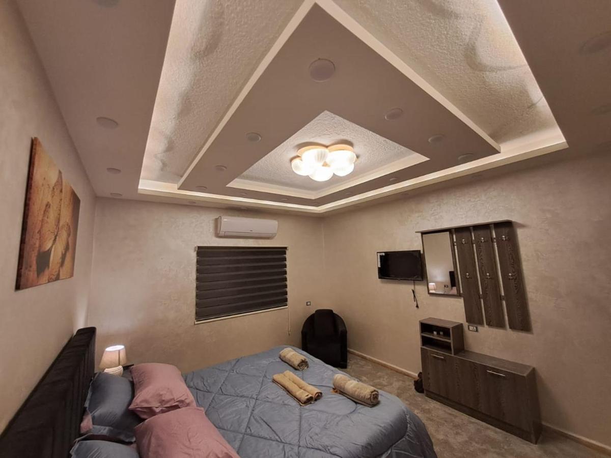 Hôtel Cardostudio à Jarash Extérieur photo