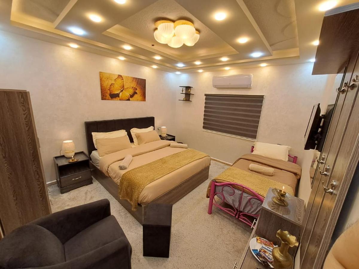 Hôtel Cardostudio à Jarash Extérieur photo